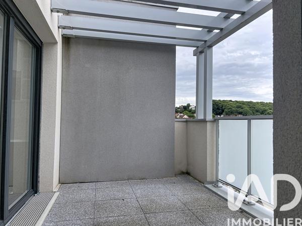 Appartement à vendre 4 pièces 74 m² Saint-Cyr-l'École