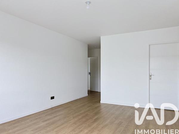 Appartement à vendre 4 pièces 74 m² Saint-Cyr-l'École