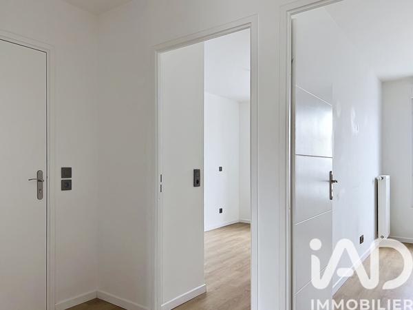 Appartement à vendre 4 pièces 74 m² Saint-Cyr-l'École