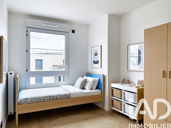 Appartement à vendre 4 pièces 74 m² Saint-Cyr-l'École