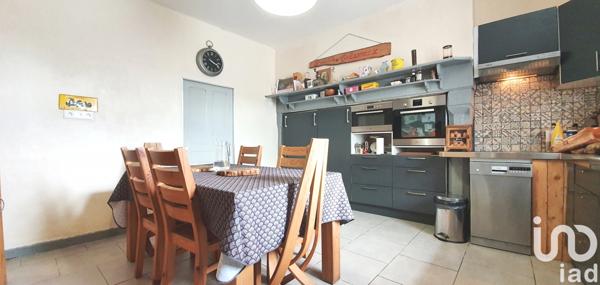 Maison à vendre 8 pièces 150 m² Saint-Germain-les-Vergnes