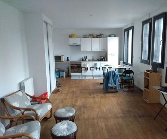 Appartement 4 pièces 264 m²