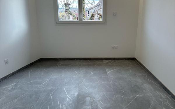 Maison à vendre    4 pièces •  Cormontreuil