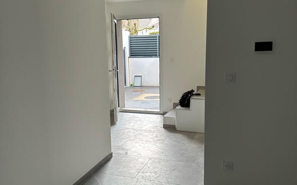 Maison à vendre    4 pièces •  Cormontreuil