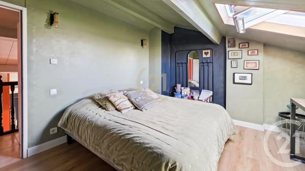 Appartement T4 à vendre  4 pièces - 80,07 m 2   ST FLORENT  - 202