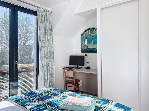Saint-Briac: Maison d'architecte récente avec piscine, au calme