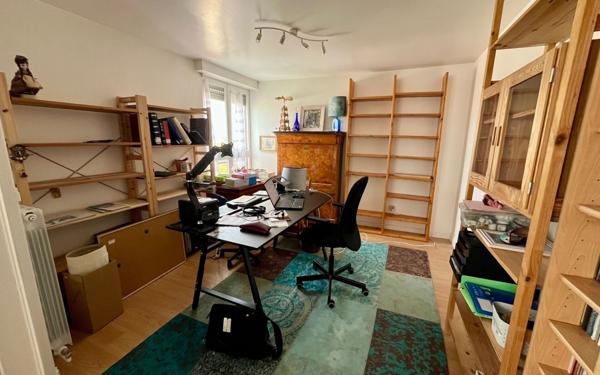 Appartement à vendre    3 pièces • 80,02 m2 La Rochelle