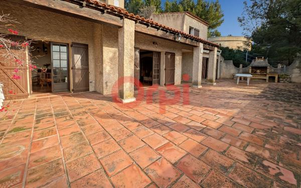 Maison à vendre    5 pièces • 147,75 m2 La Valette-du-Var