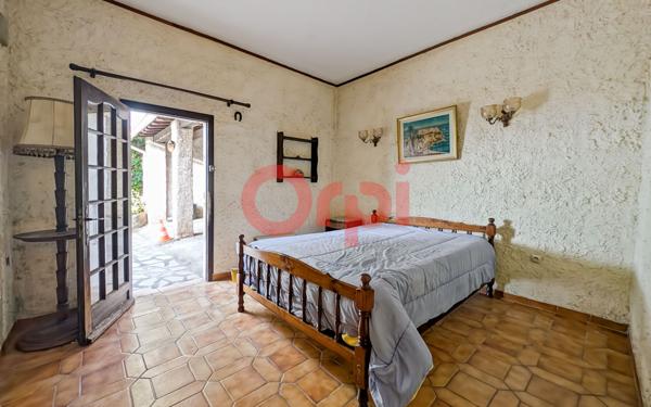 Maison à vendre    5 pièces • 147,75 m2 La Valette-du-Var