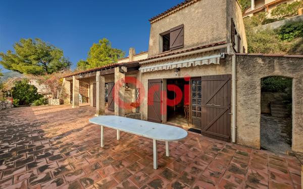 Maison à vendre    5 pièces • 147,75 m2 La Valette-du-Var
