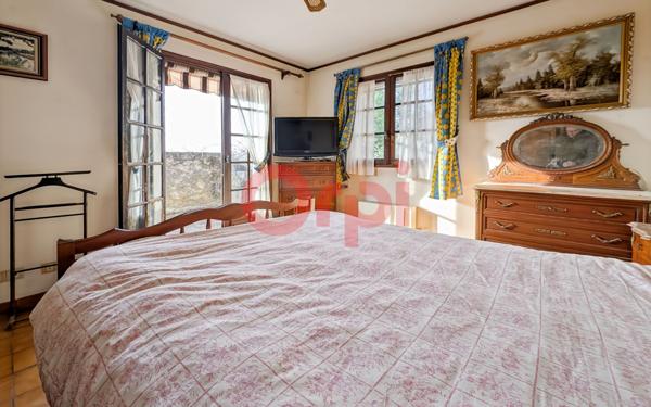 Maison à vendre    5 pièces • 147,75 m2 La Valette-du-Var