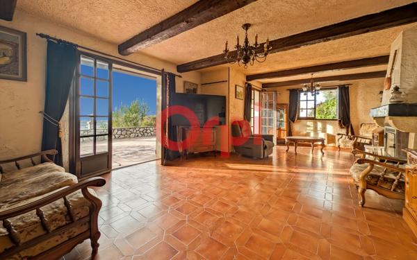 Maison à vendre    5 pièces • 147,75 m2 La Valette-du-Var