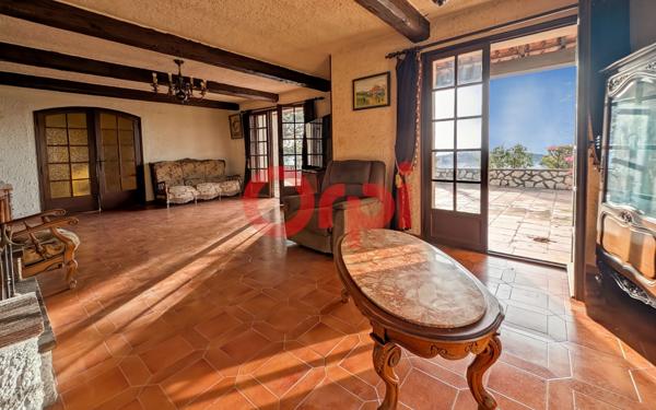 Maison à vendre    5 pièces • 147,75 m2 La Valette-du-Var