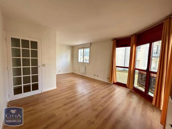 Appartement à louer 1 pièce 32.5m² Tours (37000)