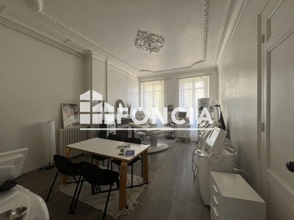 À vendre Local commercial 153.85 m² - Bordeaux 33000