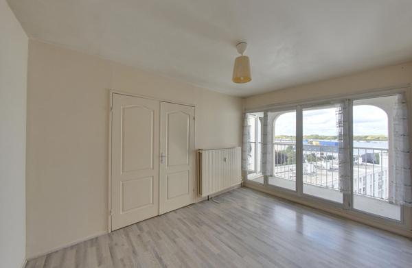 Vente exclusivité Appartement Thiais 4 pièces 75.43 m2 - cave - balcons