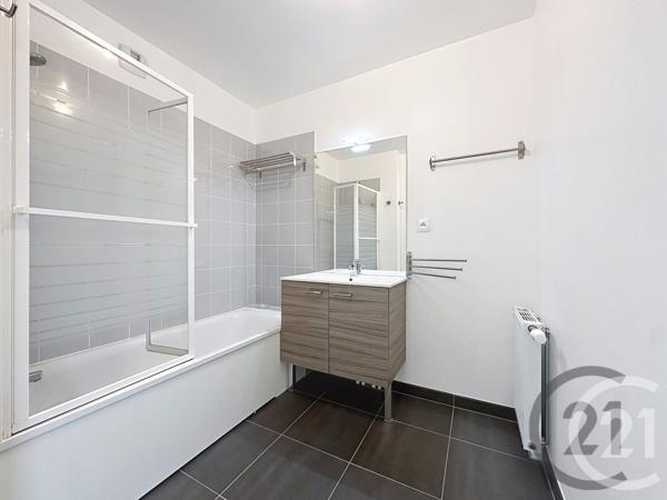 Appartement F3 à vendre  3 pièces - 63 m2 DEVILLE LES ROUEN - 76