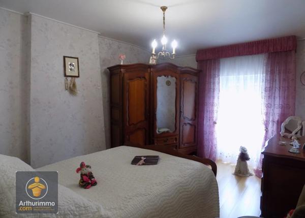 Vente Maison 7 pièces 212 m2 à Prin-Deyrançon