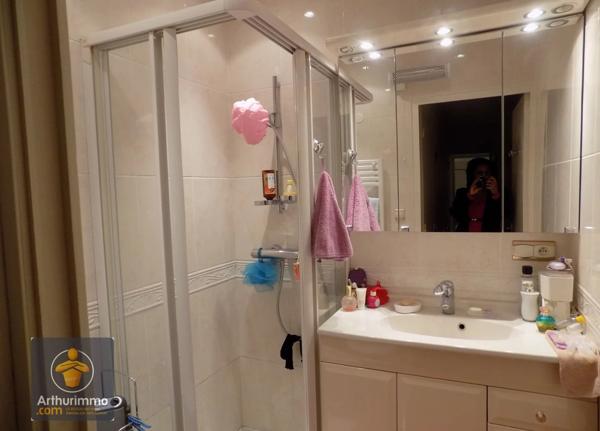 Vente Maison 7 pièces 212 m2 à Prin-Deyrançon