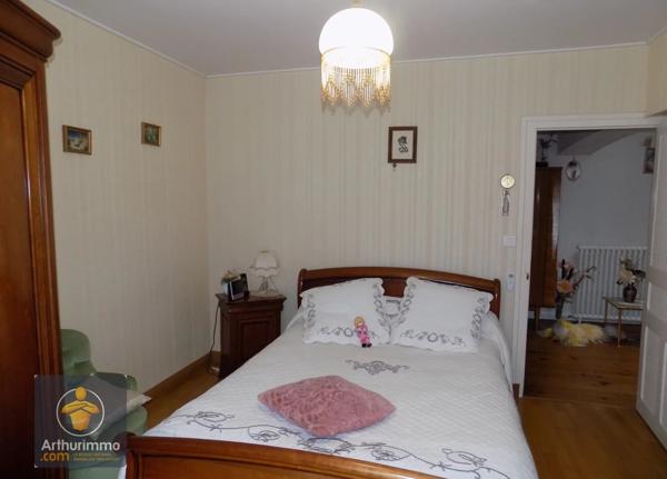 Vente Maison 7 pièces 212 m2 à Prin-Deyrançon