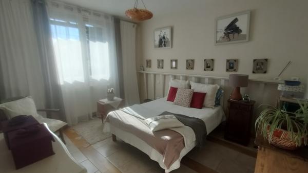 Eaunes (31600) Maison 111 m² avec grand jardin et dépendances