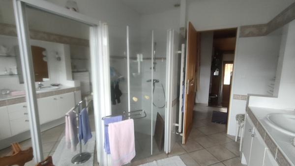 Eaunes (31600) Maison 111 m² avec grand jardin et dépendances