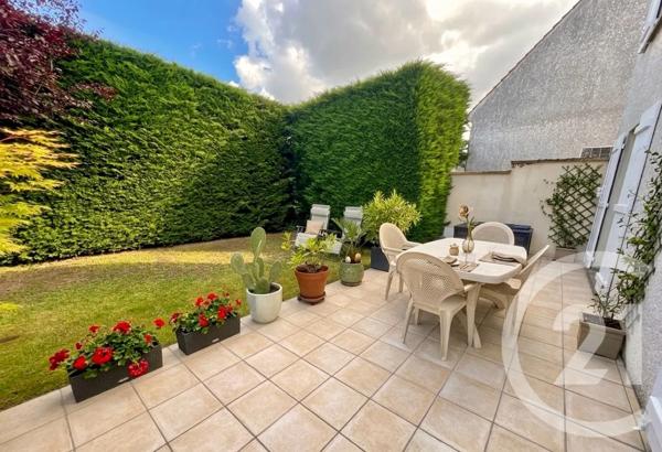 Maison à vendre  5 pièces - 107 m 2   LIVRY GARGAN  - 93