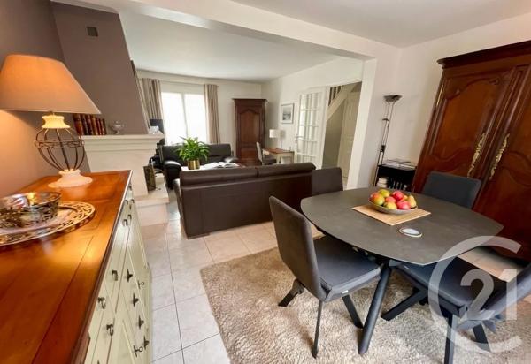 Maison à vendre  5 pièces - 107 m 2   LIVRY GARGAN  - 93