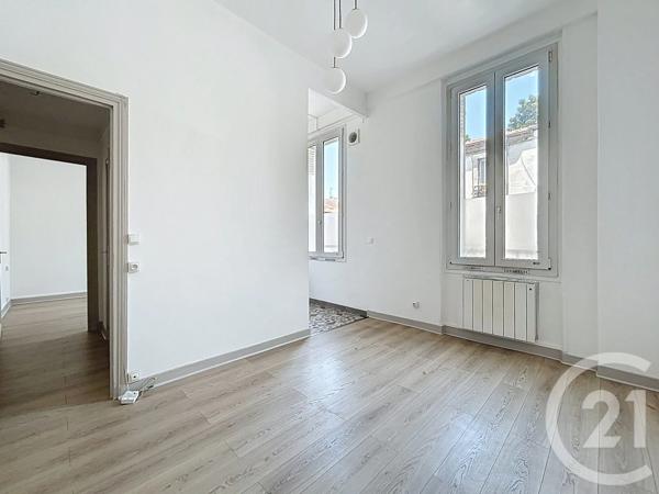 Appartement F2 à vendre  2 pièces - 33,90 m 2   IVRY SUR SEINE  - 94