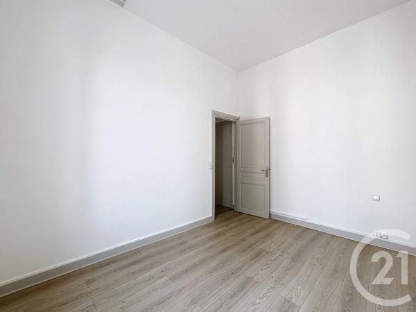 Appartement F2 à vendre  2 pièces - 33,90 m 2   IVRY SUR SEINE  - 94