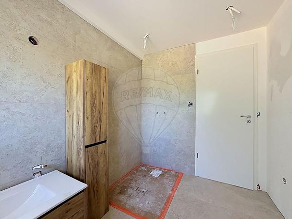 Maison 2 chambre(s) à vendre - Étupes, Doubs - 25