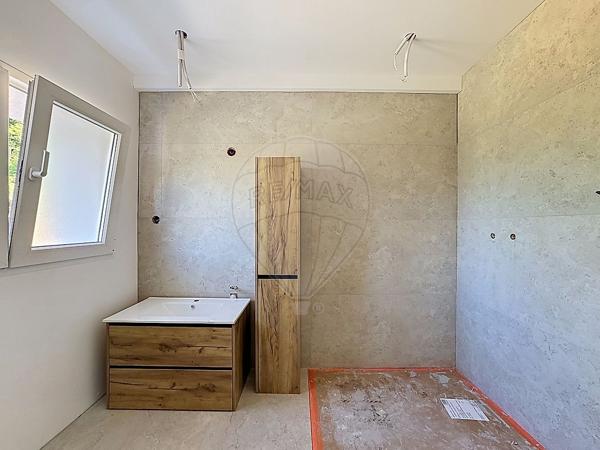 Maison 2 chambre(s) à vendre - Étupes, Doubs - 25
