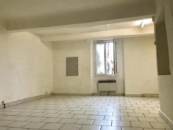 Location Appartement 2 pièces 43 m2 à Saint-Maximin-la-Sainte-Baume