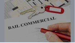 LOCATION GARAGE 200m2 à COEX Toutes les caractéristiques