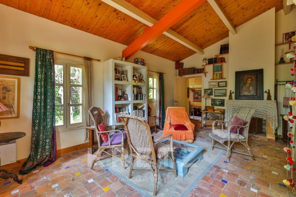 Maison de charme sur grand terrain