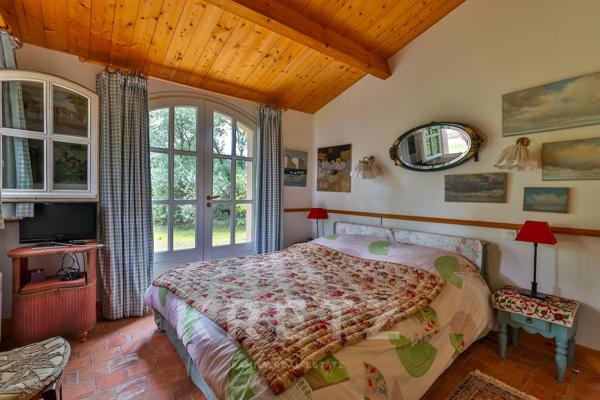 Maison de charme sur grand terrain