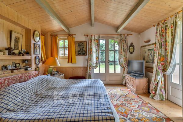 Maison de charme sur grand terrain