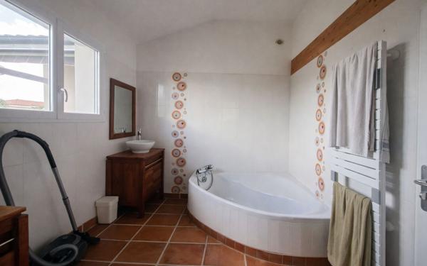 Maison à vendre    4 pièces •  Saint-Vincent-de-Paul