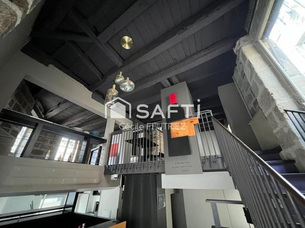 Immeuble à usage mixte