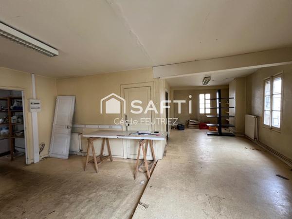 Immeuble à usage mixte