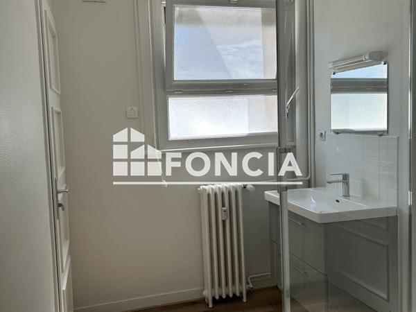 Location Appartement 3 pièces 75.41 m² - 8 RUE DU GRENIER A SEL - LOT 104 Orleans 45000