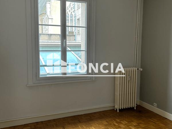 Location Appartement 3 pièces 75.41 m² - 8 RUE DU GRENIER A SEL - LOT 104 Orleans 45000