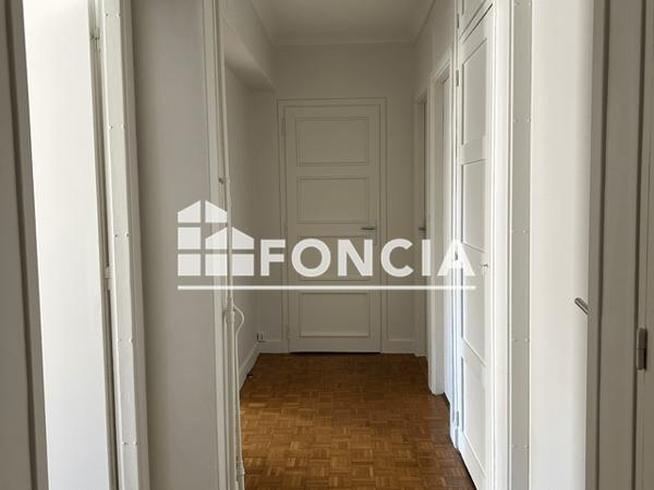 Location Appartement 3 pièces 75.41 m² - 8 RUE DU GRENIER A SEL - LOT 104 Orleans 45000