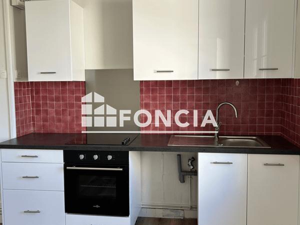 Location Appartement 3 pièces 75.41 m² - 8 RUE DU GRENIER A SEL - LOT 104 Orleans 45000
