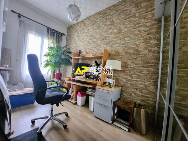 Maison divisée en 2 appartements en hyper centre ville d'ARGENTEUIL €371 000 ** - Référence 4455