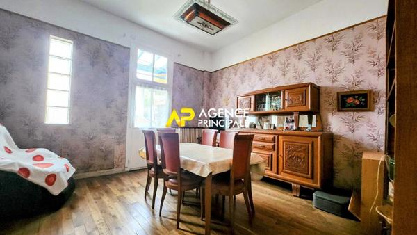 Maison divisée en 2 appartements en hyper centre ville d'ARGENTEUIL €371 000 ** - Référence 4455