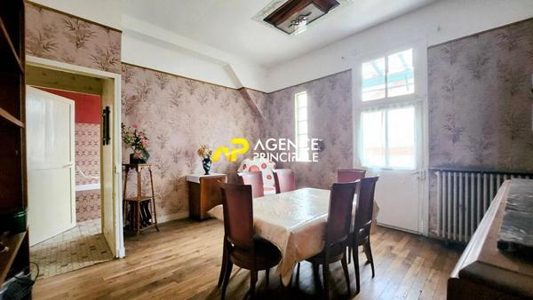 Maison divisée en 2 appartements en hyper centre ville d'ARGENTEUIL €371 000 ** - Référence 4455