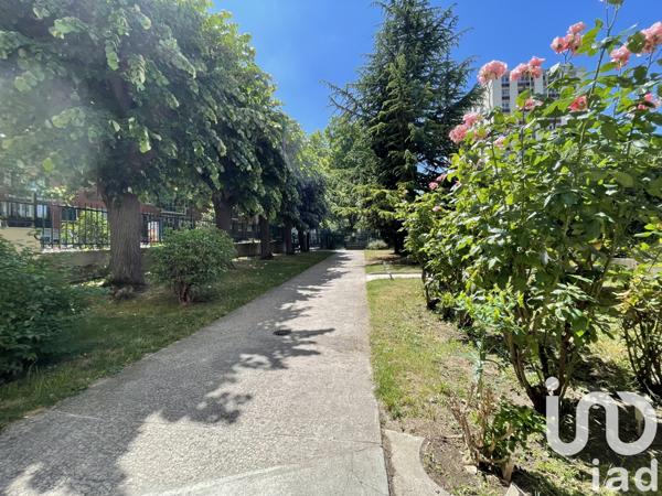 Appartement à vendre 4 pièces 84 m² Pantin