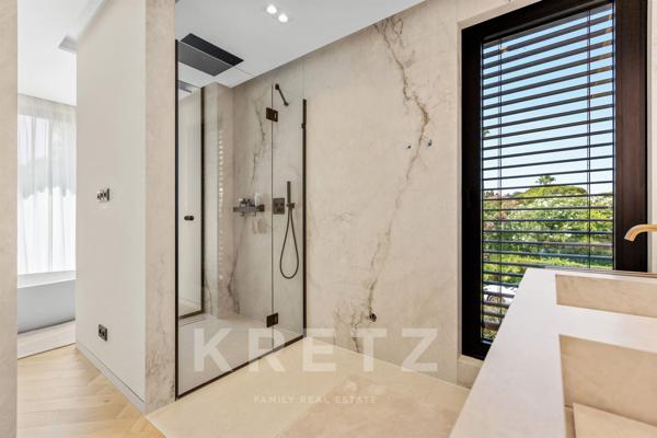 Villa Contemporaine Neuve avec Piscine – Domaine Privé
