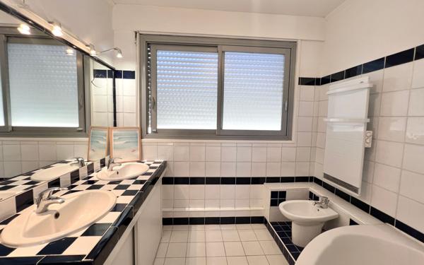 Appartement à vendre    3 pièces • 94,45 m2 Béziers